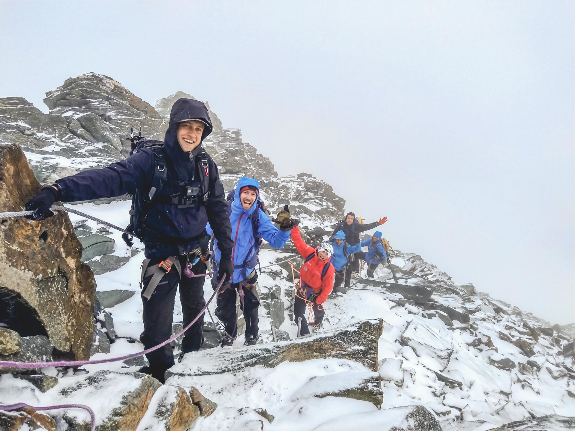De beklimming van de Grossglockner en de Grossvenediger kun je het best met een officiële berggids doen.