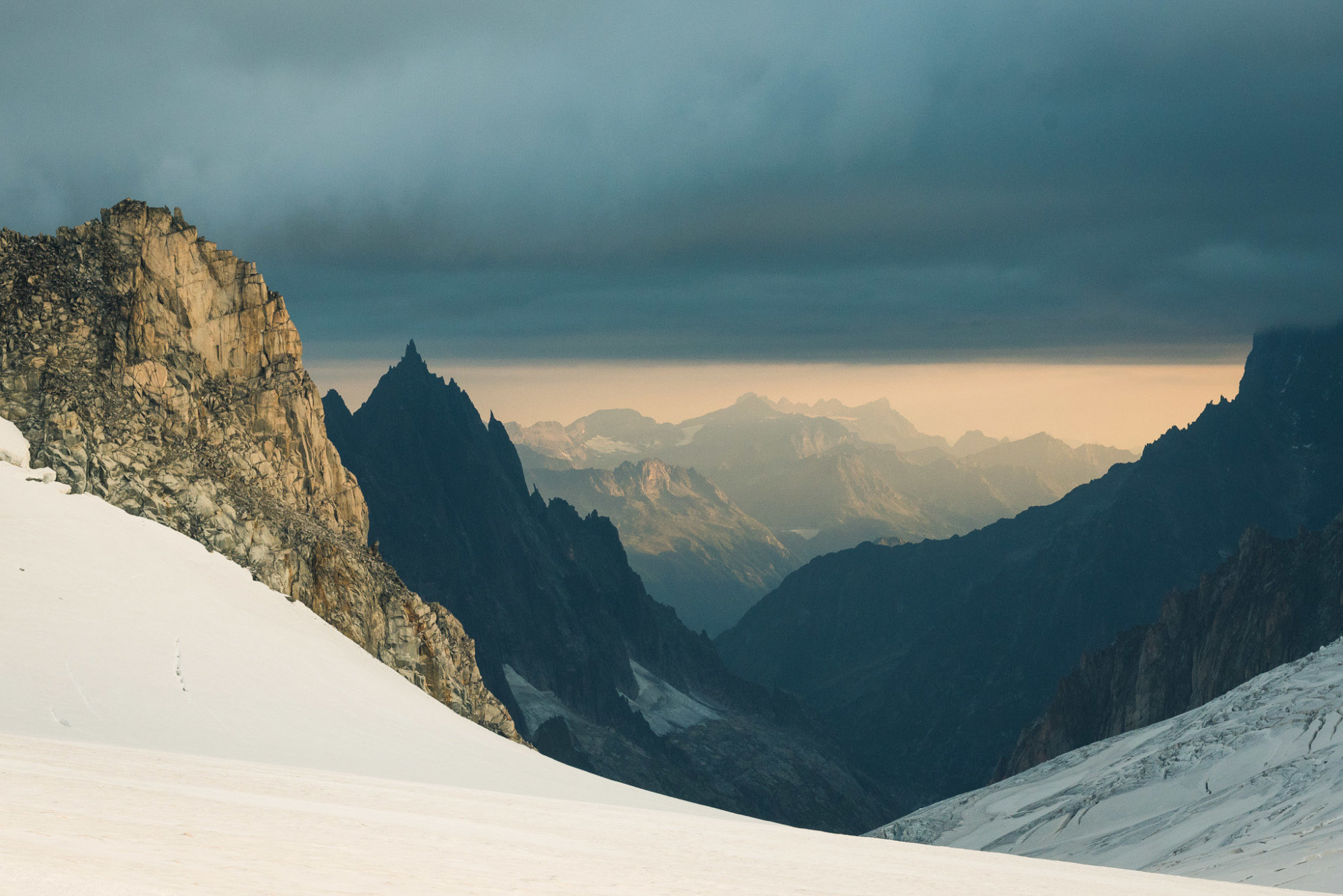 De beklimming van de Gran Paradiso kun je het best doen met een erkend berggids