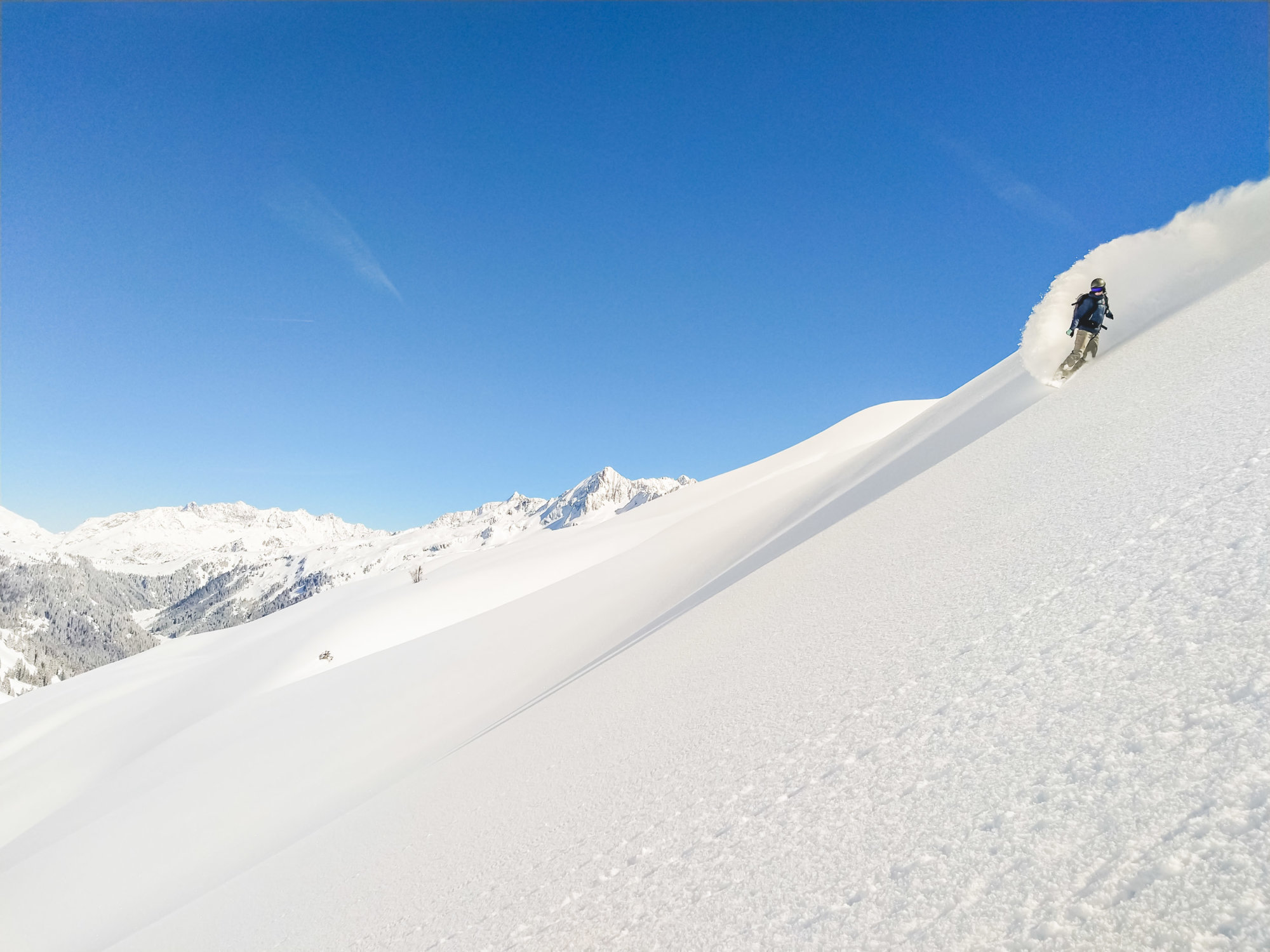 Mountain Network - Powder Roadtrip Alpen_1