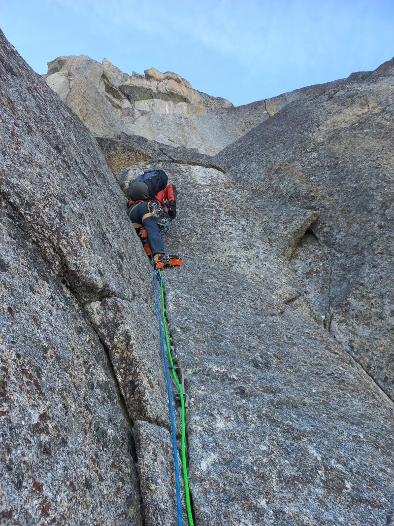 rock climbing oin crampins Dru Northface Alain Lenninger20230306_111146
