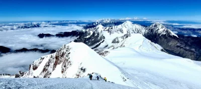 Kabek-beklimmen-Kaukasus-Mountain-Network11.jpg-400x178