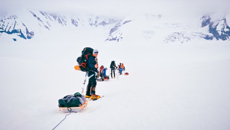 Een nachtelijke verplaatsing zonder dat het donker wordt op onze Denali Expeditie