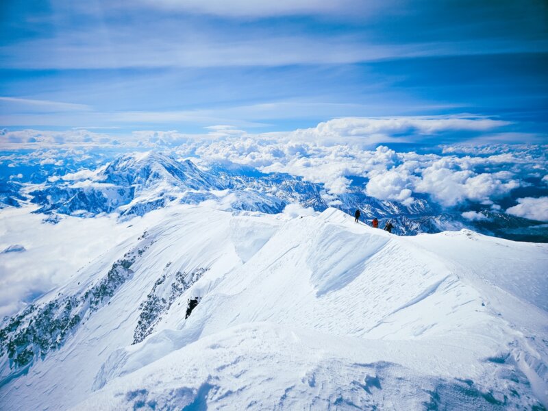 De laatste meters op de topgraat van Denali, de hoogste berg van Noord-Amerika!