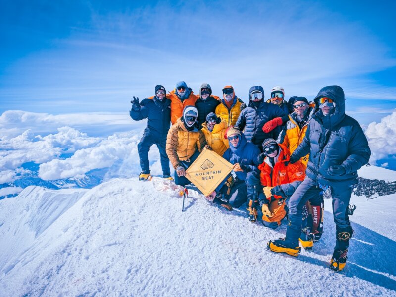 Met het hele team op de top van Denali, de hoogste berg van Noord-Amerika!